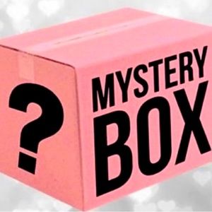 Mystery box - HANDBAGS/SHOES/WORKOUT/KIDS 5 items+ value over $80 Guarantee
